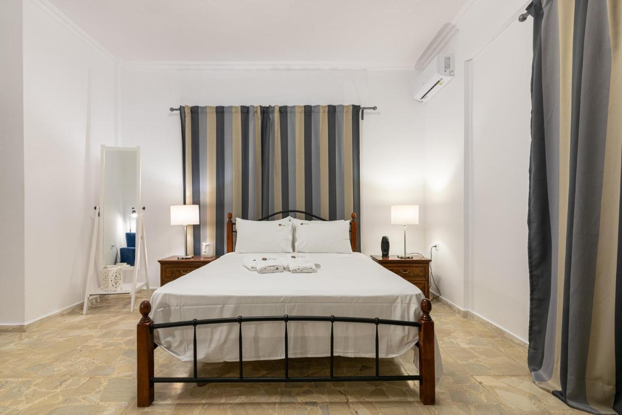 Denise Studios And Apartments Аргасі Екстер'єр фото