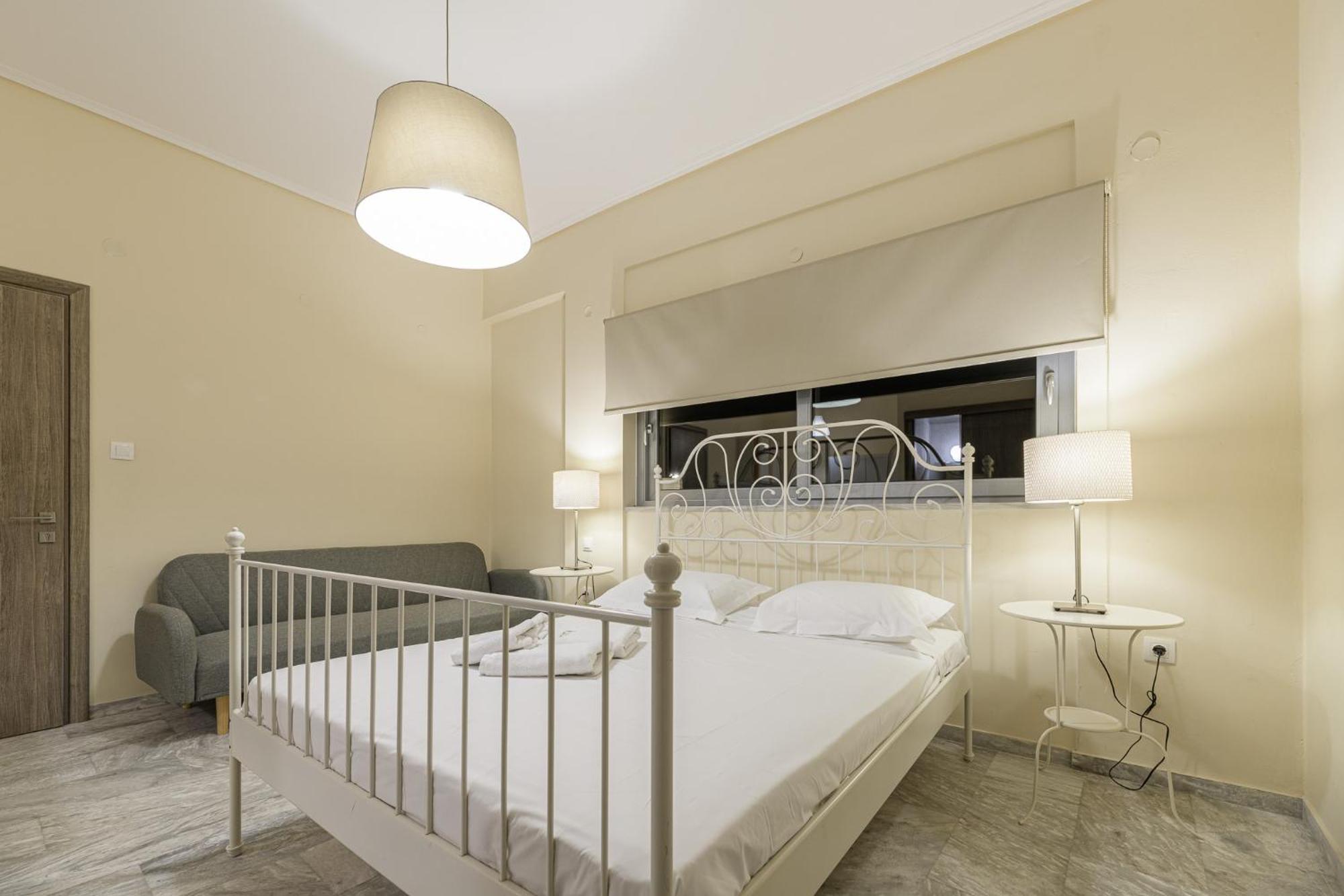 Denise Studios And Apartments Аргасі Екстер'єр фото