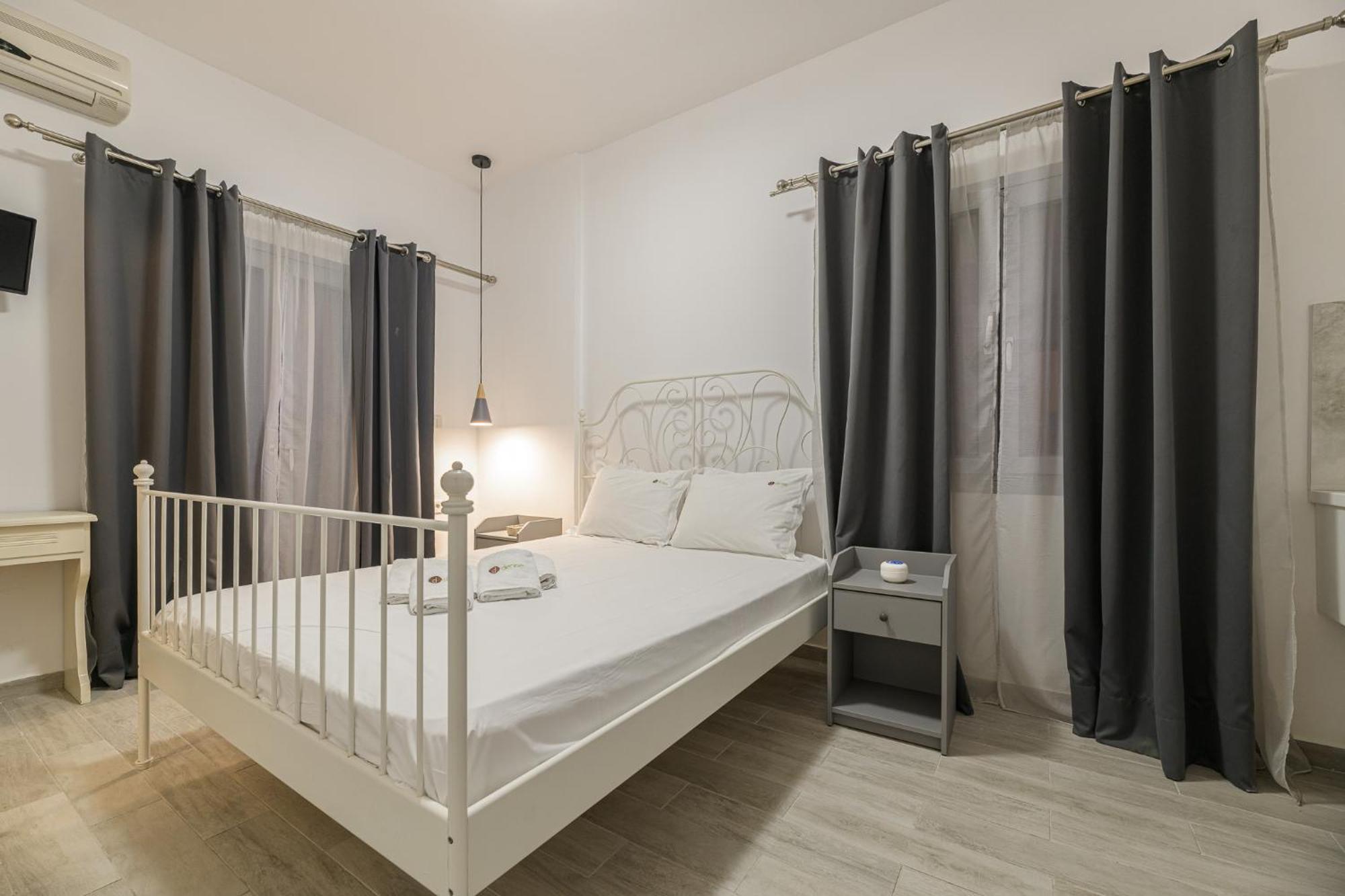 Denise Studios And Apartments Аргасі Екстер'єр фото