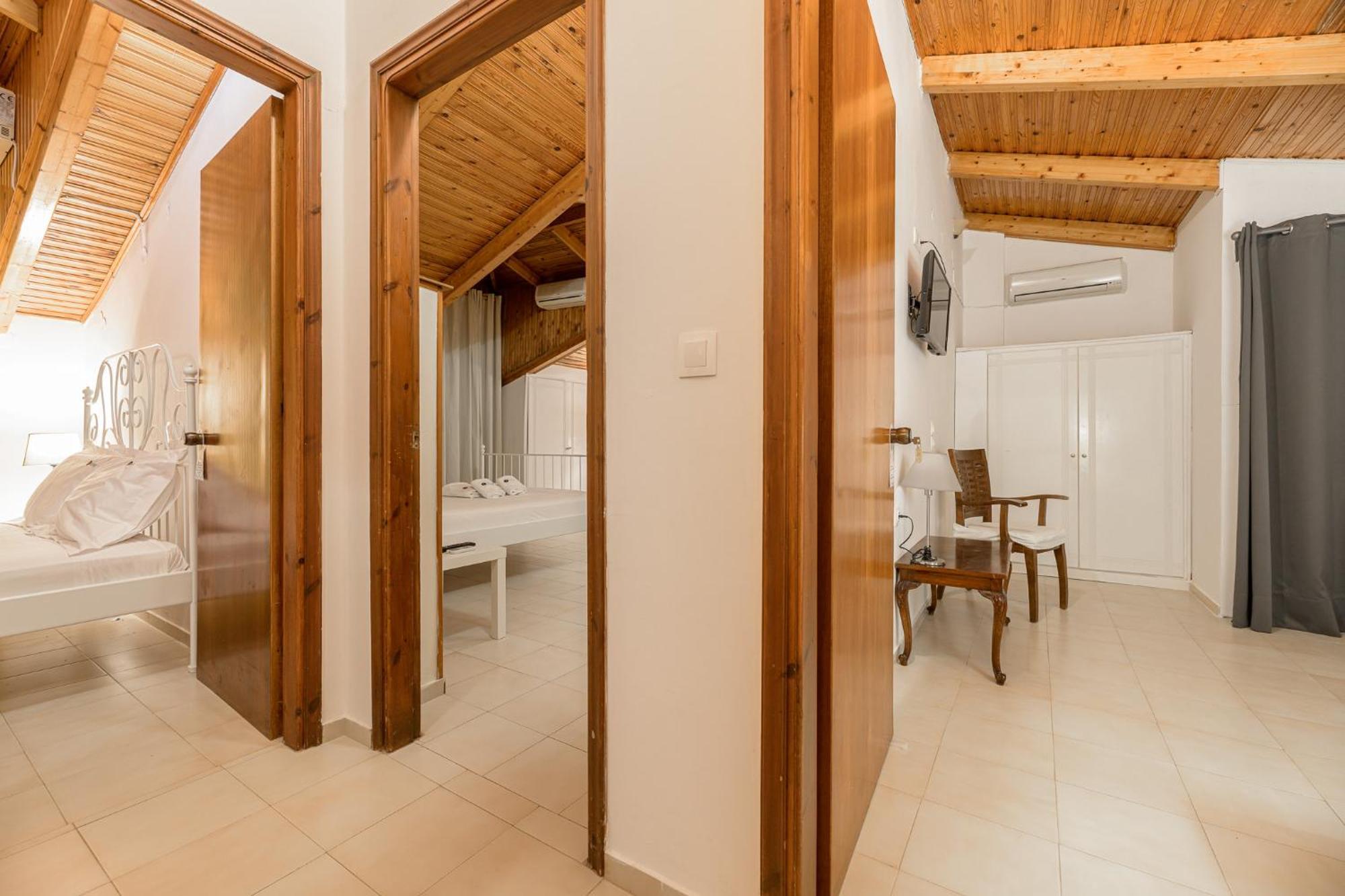 Denise Studios And Apartments Аргасі Екстер'єр фото