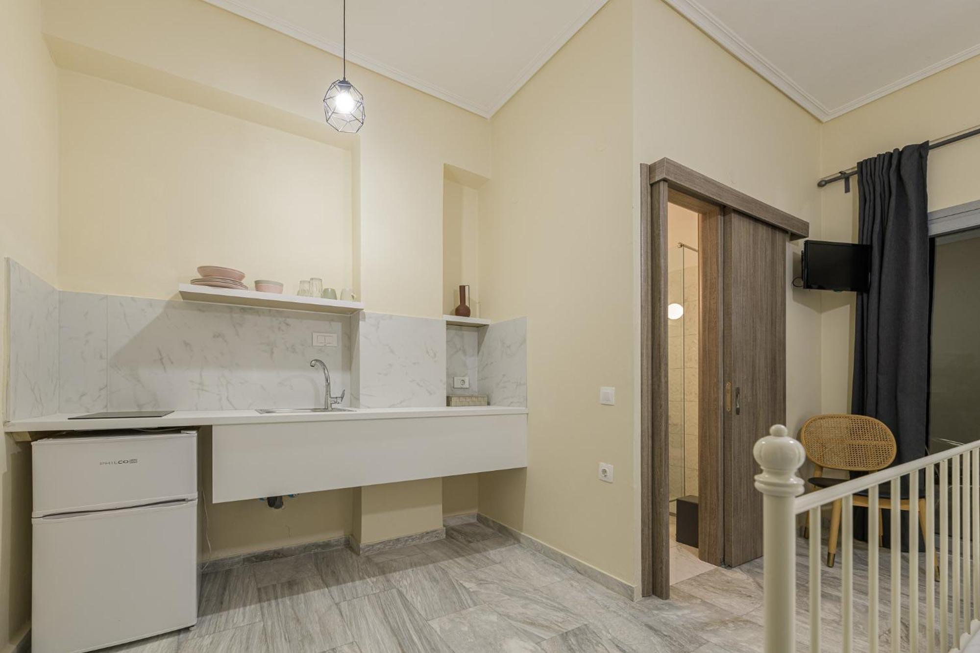 Denise Studios And Apartments Аргасі Екстер'єр фото